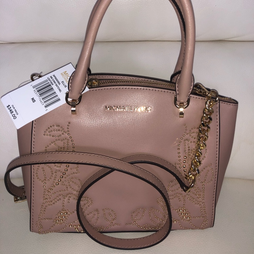Michael Kors handbag. Ellis Style.